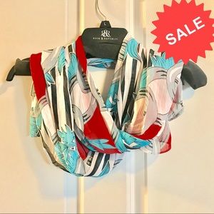 ‼️4/$15‼️ beautiful printed scarf